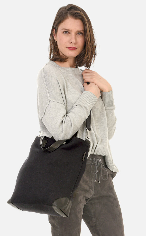 Crossbody Bag Leinen Leder | schwarze Handtasche | andgenähte Crossbody-Tasche | Wunschleder | Wunschleder