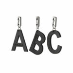 Buchstaben Anhänger | Gravur | schwarz | Wunschleder