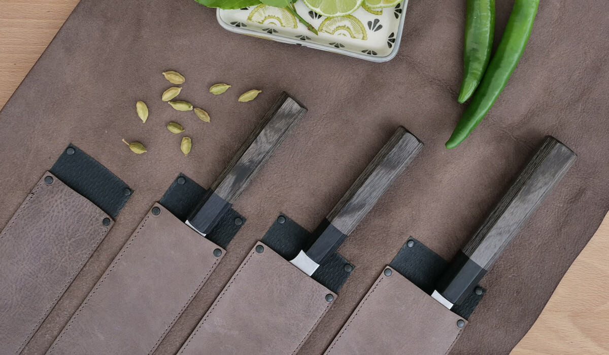 Handgefertigte Messerrolle aus Bio-Leder