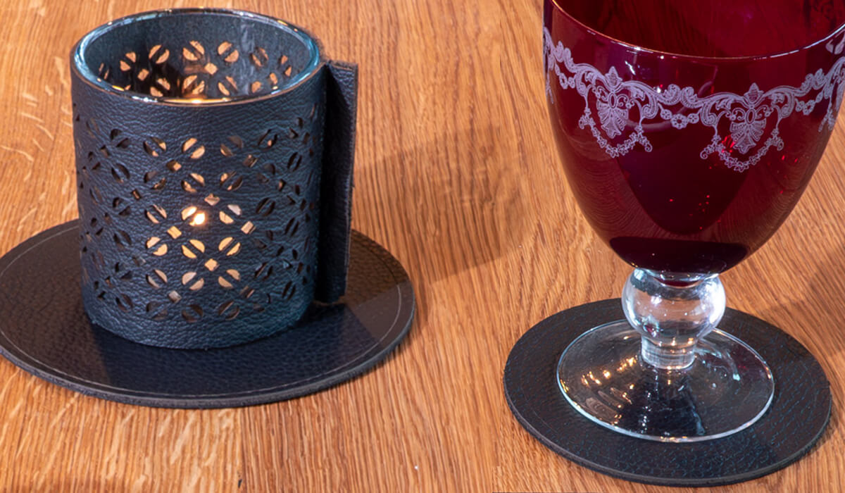 Elegante Glasuntersetzer aus strapazierfähigem Rindleder